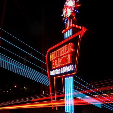 Mother Earth Motor Lodge Kinston Εξωτερικό φωτογραφία